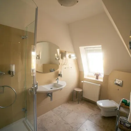 Nocleg ze śniadaniem Stella Maris 4*