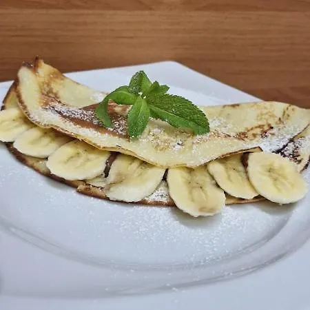 Stella Maris Nocleg ze śniadaniem 4*