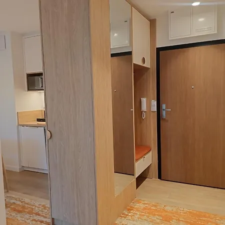 Stella Maris Nocleg ze śniadaniem 4*